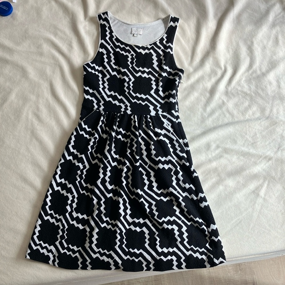 Black and White Geometric Dress